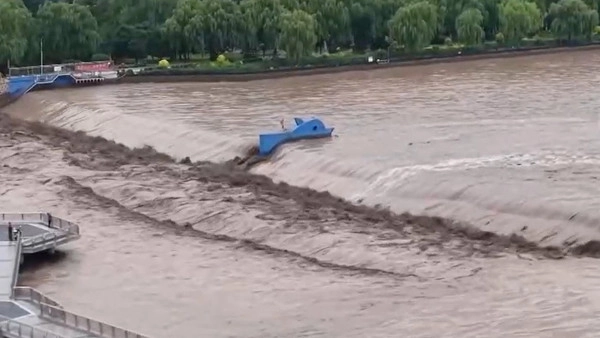山西大同一载12人中巴车因强降雨失联 当地全力搜救-GOGO社区