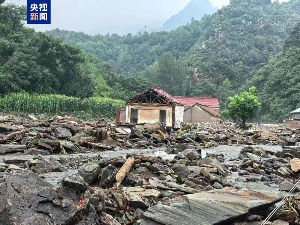 河北滦平山体滑坡致8死4失联，救援持续进行-GOGO社区
