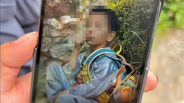 大理苍山走失8岁自闭症男童不幸离世 涉事夏令营负责人回应调查-GOGO社区