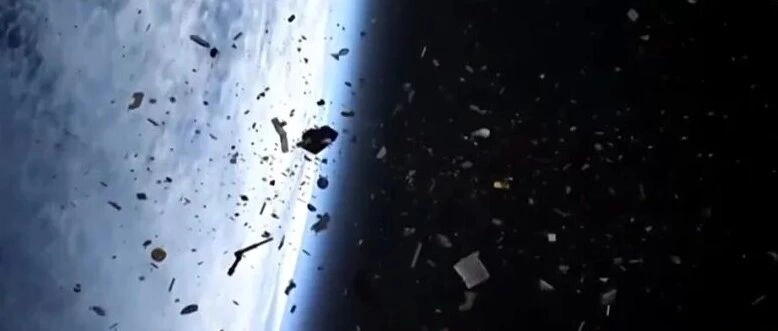 神20舷窗出现三角形裂纹，整个玻璃从内到外已贯穿……是否设计有缺陷？“改签”飞船最坏的情况是什么？揭秘太空应急20天-GOGO社区