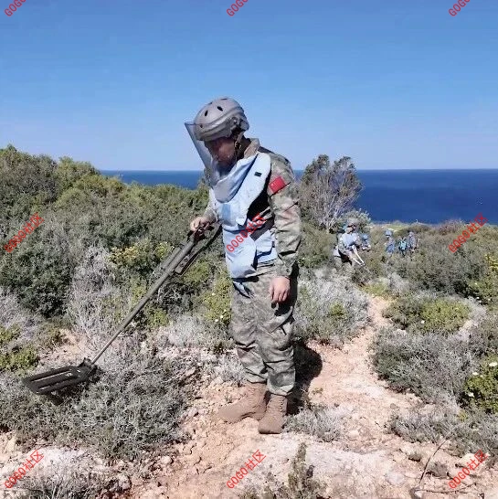 黎巴嫩局势持续恶化，中国赴黎维和部队临危领命、逆险而行，协助友军完成战场未爆弹清排任务-GOGO社区